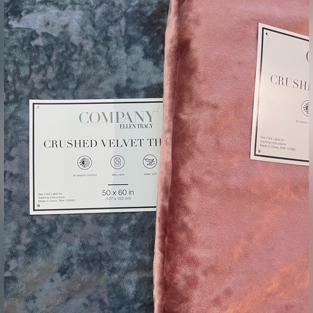 NWT Ellen Tracy Crushed Velvet Throw blanket - Picture 2 of 2